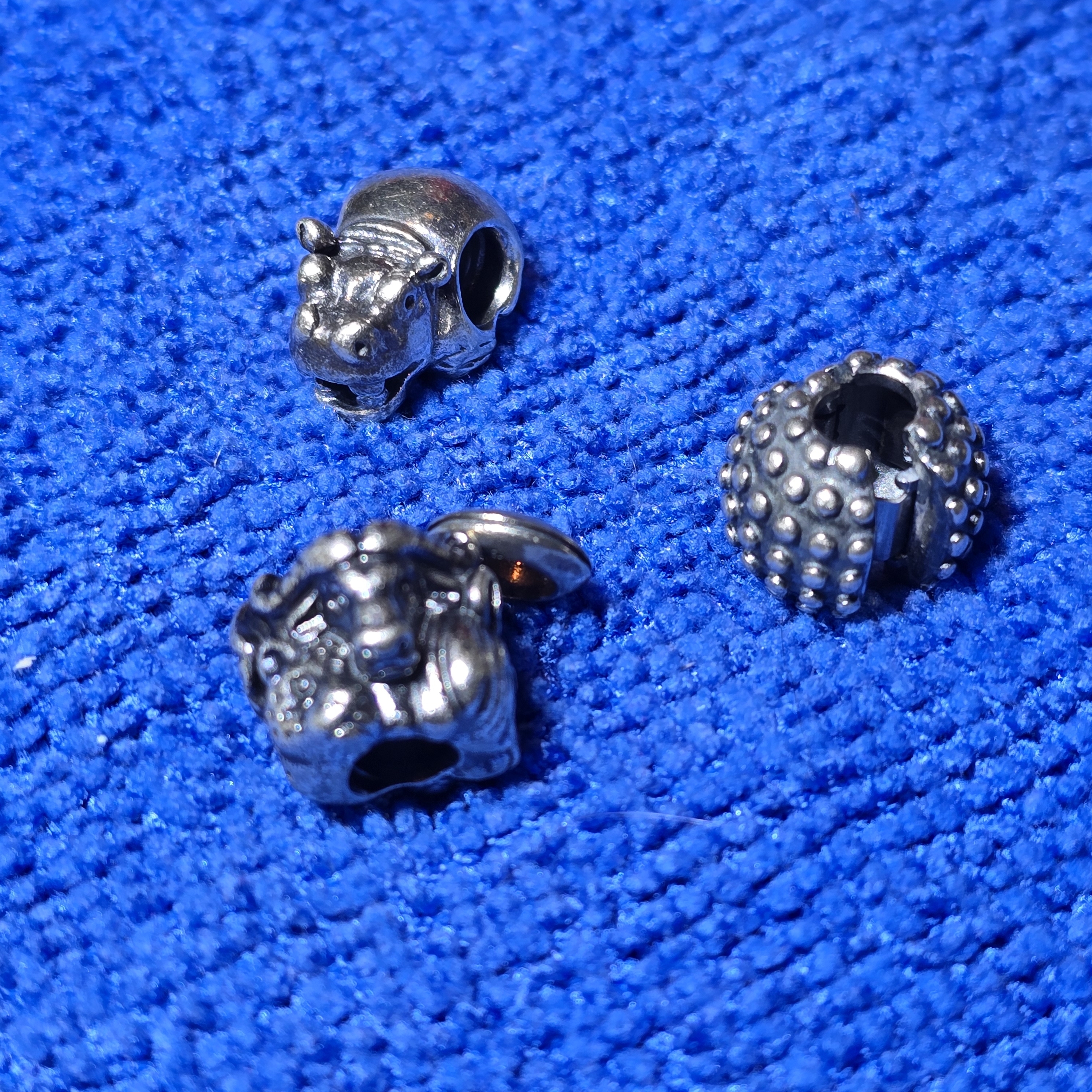 Pandora Silver Animal And Textured Bead Charms - Silver